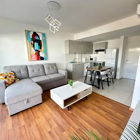 Sherpa Apartament Ajia Napa