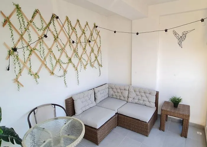 Sherpa * Αγία Νάπα