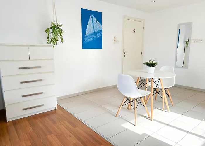 Sherpa Αγία Νάπα