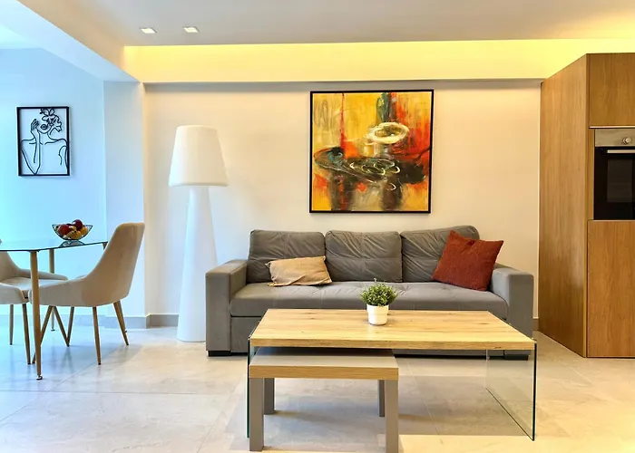 Sherpa * Αγία Νάπα